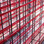 Efficient warehouse with pallet racking system