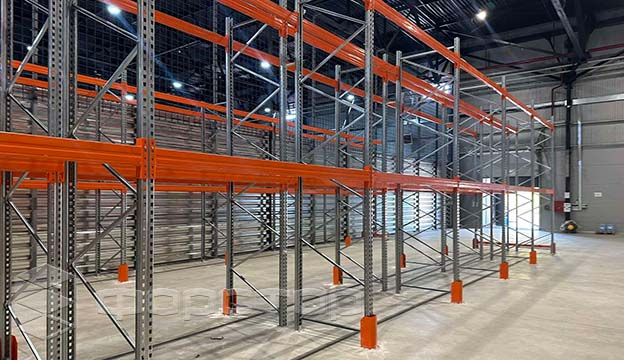 Galvanized racks 4300 mm high