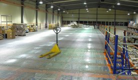 Warehouse platforms made of pressed grating