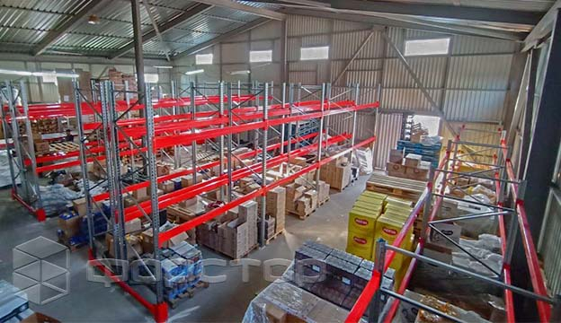 Racks for a logistics operator's warehouse