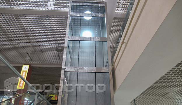Mine shaft made of stainless steel and tempered glass